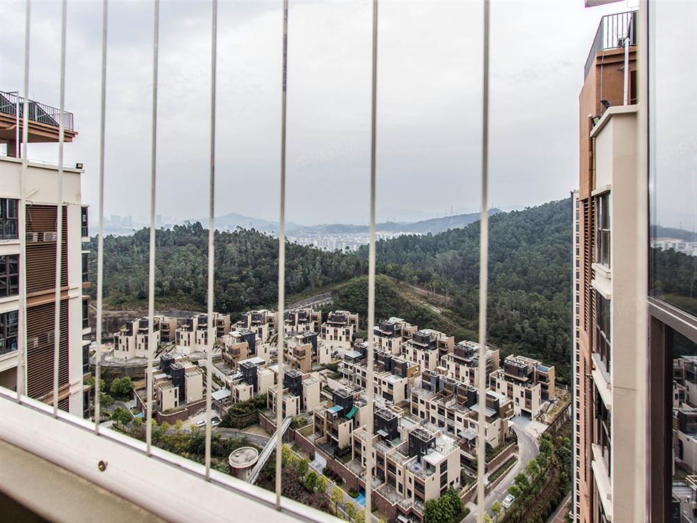 振业峦山谷最新房价，时代印记与市场的脉动