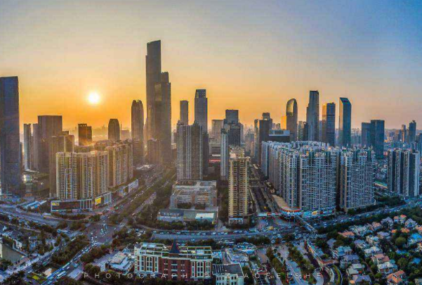 广州市区房价最新动态,市场走势、热门区域与购房指南