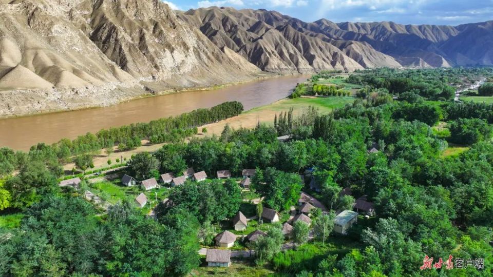 最新水川,背景、事件与地位的时代印记