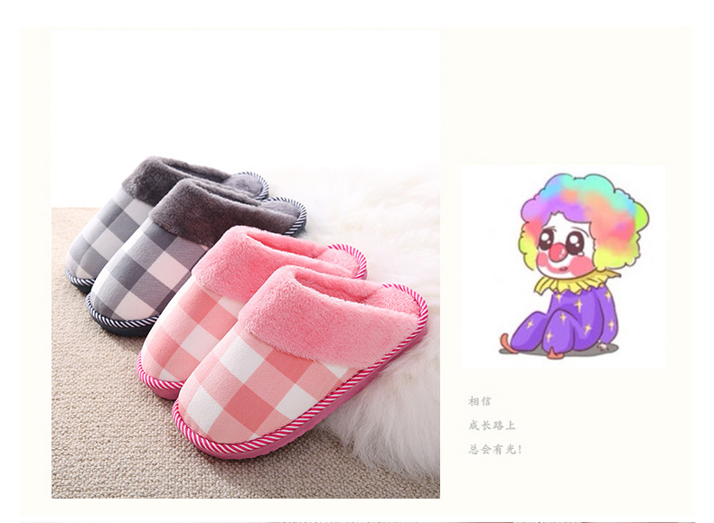 毛毛拖鞋最新潮流,日常趣事与温馨时刻