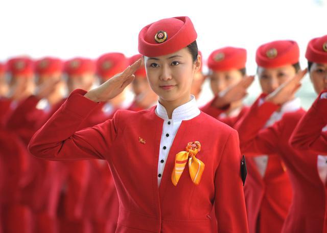 劳务工转正动态与小巷独特风味小店的那些事