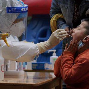 新冠疫情肺炎最新动态,城市中的温情日常