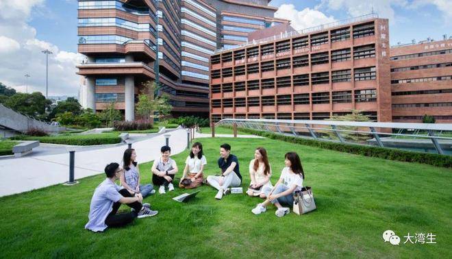 香港期期准资料大全,目前现象解析描述_TNS50.998家庭版