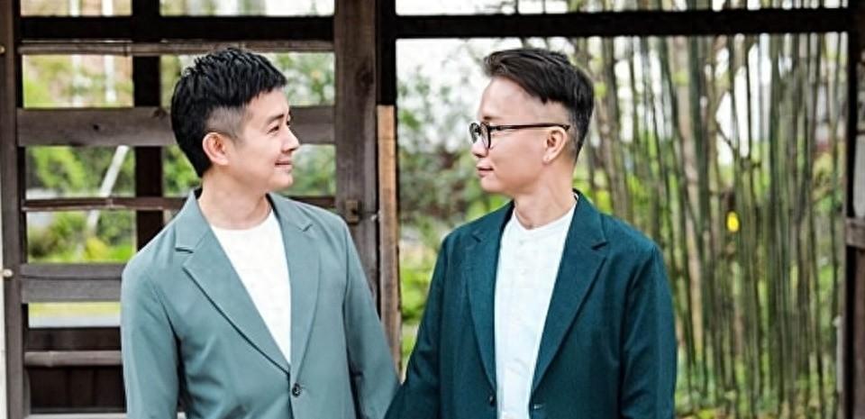 香港台风最新动态与小巷风情探索视频