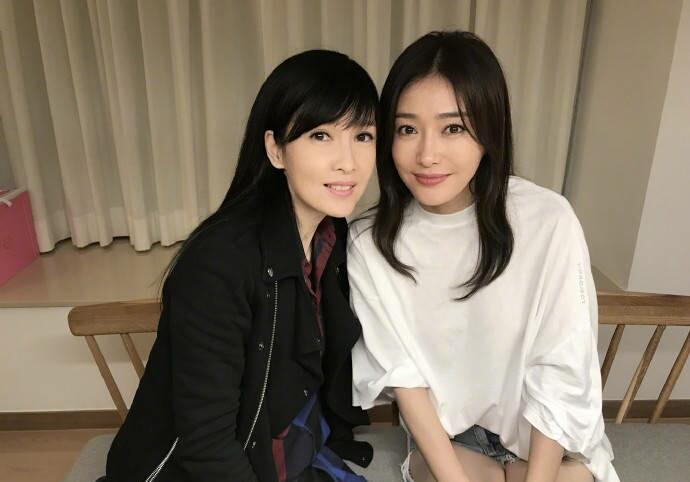 香港台风最新动态与小巷风情探索视频