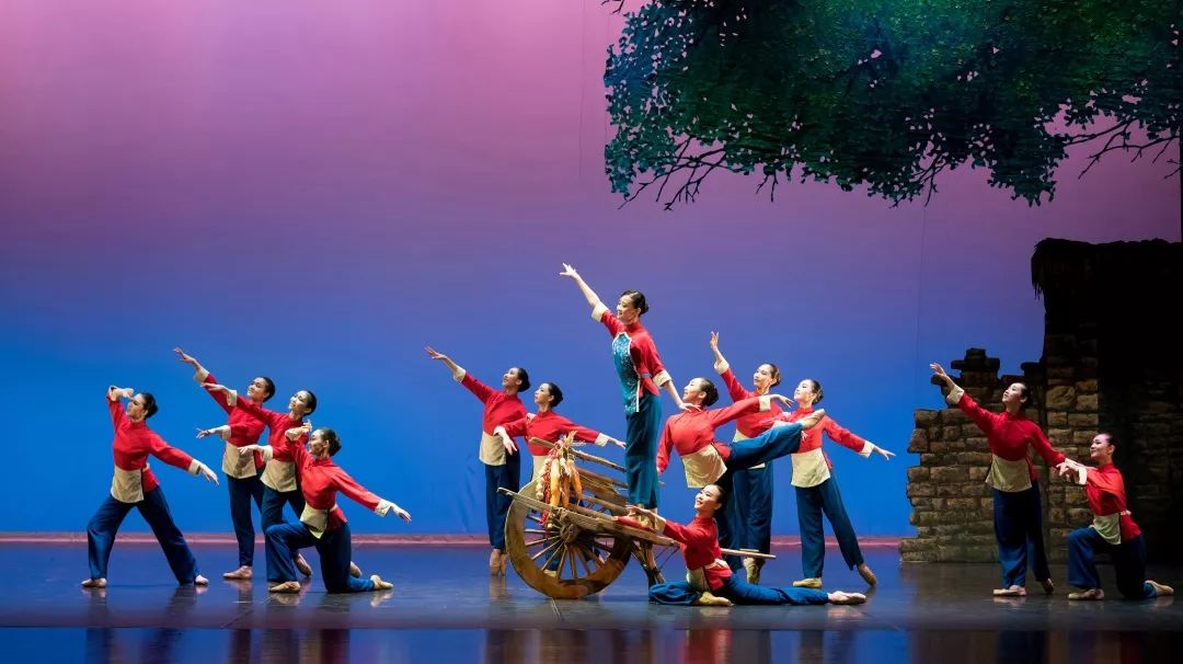 张惠萍最新舞蹈沂蒙颂——颂赞沂蒙精神,舞动人心之美妙旋律