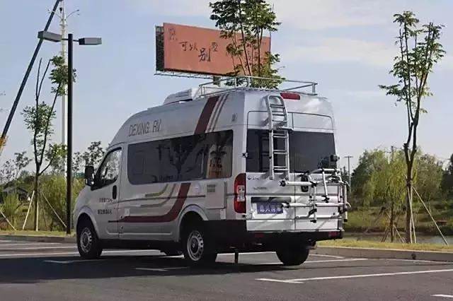 德兴东风御风最新房车，自信成就梦想之旅的首选车型