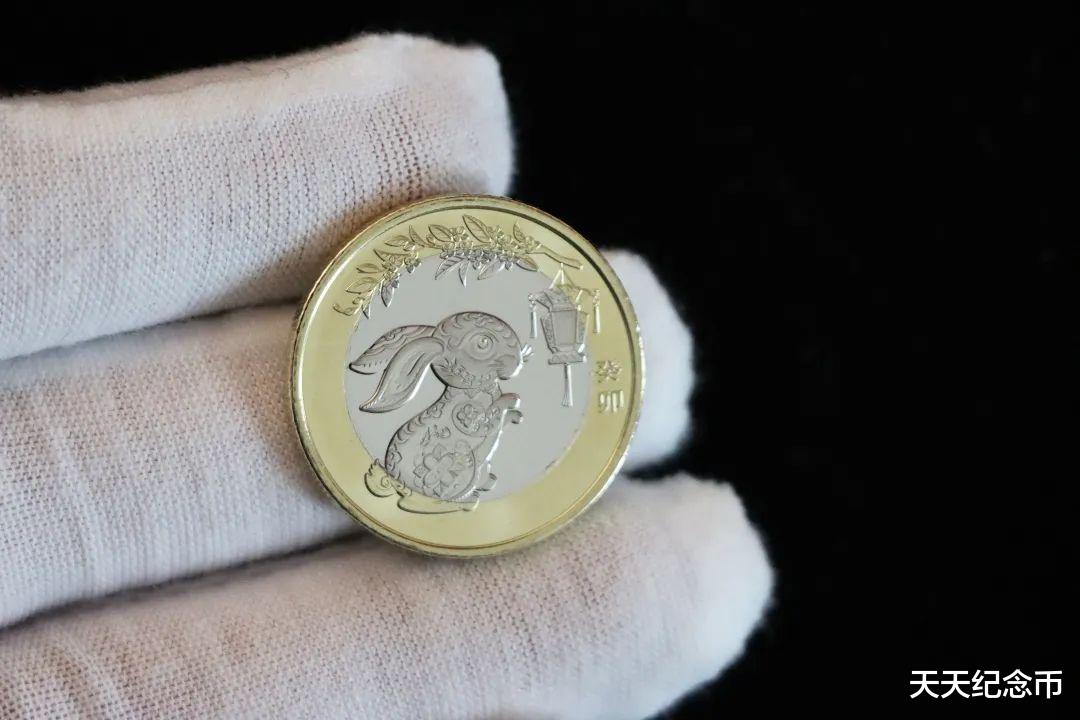 收月兔彩金币最新价格汇总及行情分析