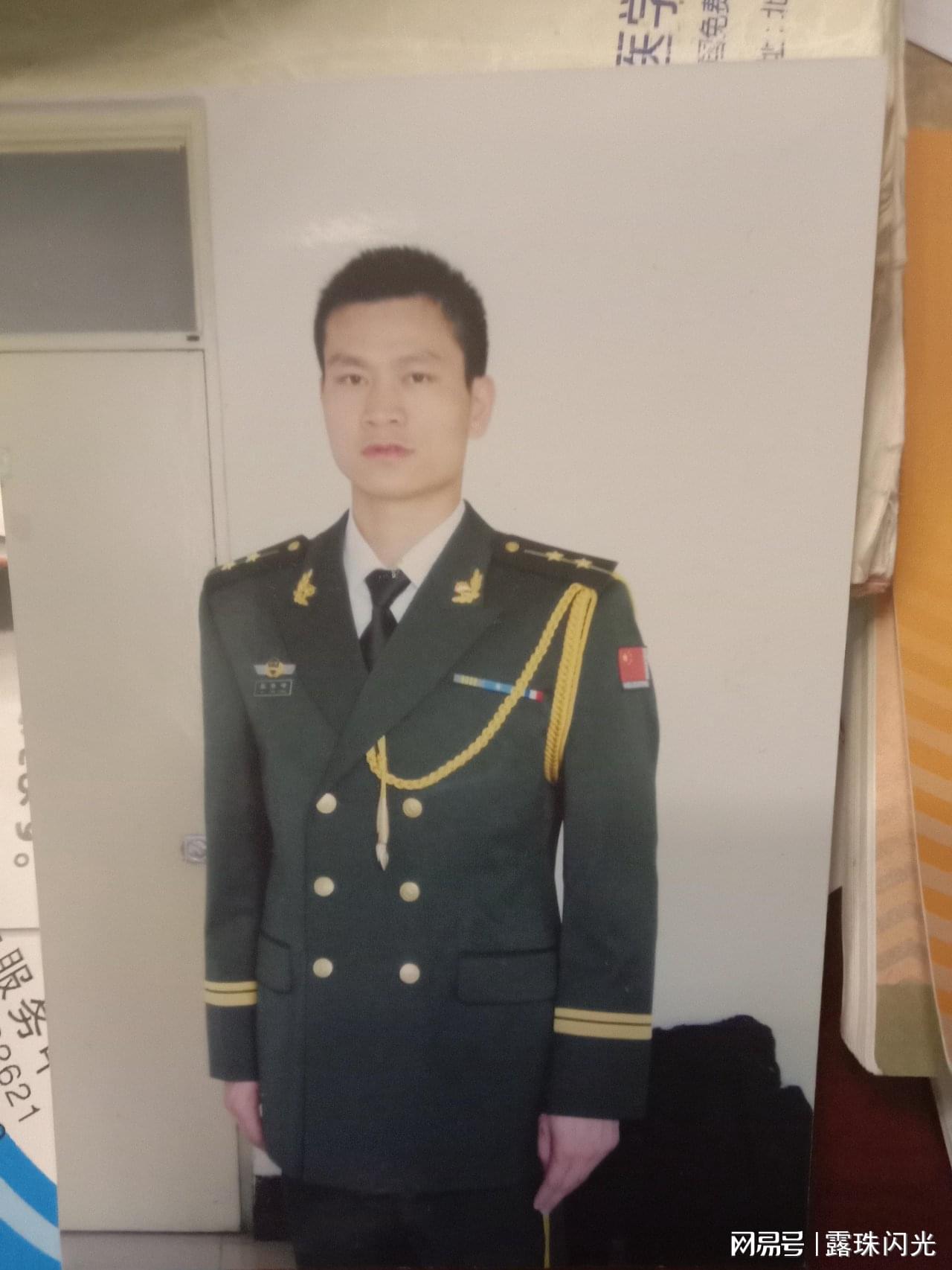 复原军官最新动态,温馨日常故事揭晓