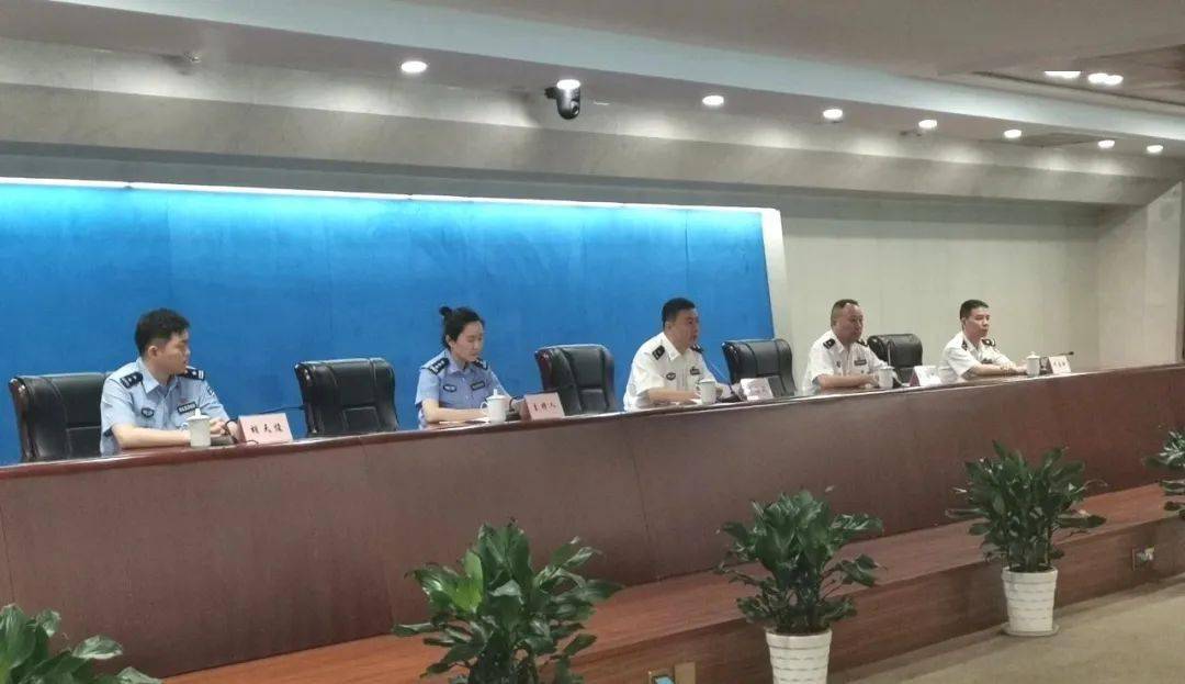 最新江干公安分局局长,如何优化社会治安环境?