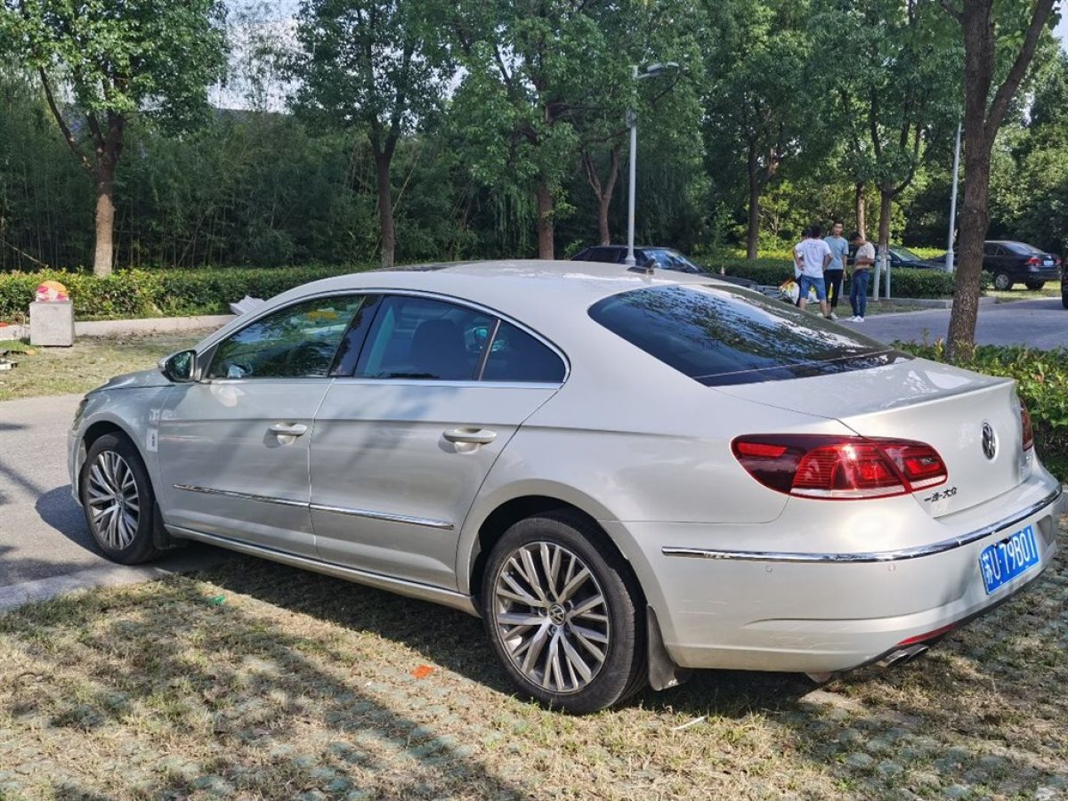 2016大众CC最新款型,小巷魅力与隐藏特色小店探索