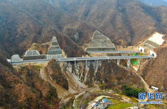 尧山至栾川高速建设进展全面解析，最新消息汇总与解读