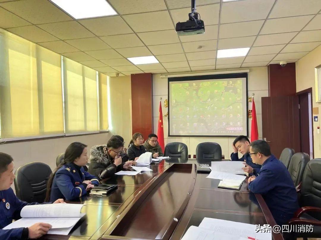 消防编制改革最新动态与说走就走的自然美景之旅