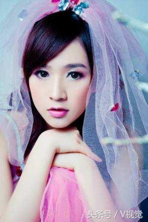 我为宫狂1演员表,友情、梦想与宫斗的暖心故事