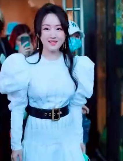 杨钰莹商演价格揭秘,乐坛甜歌皇后的商业价值演变之路