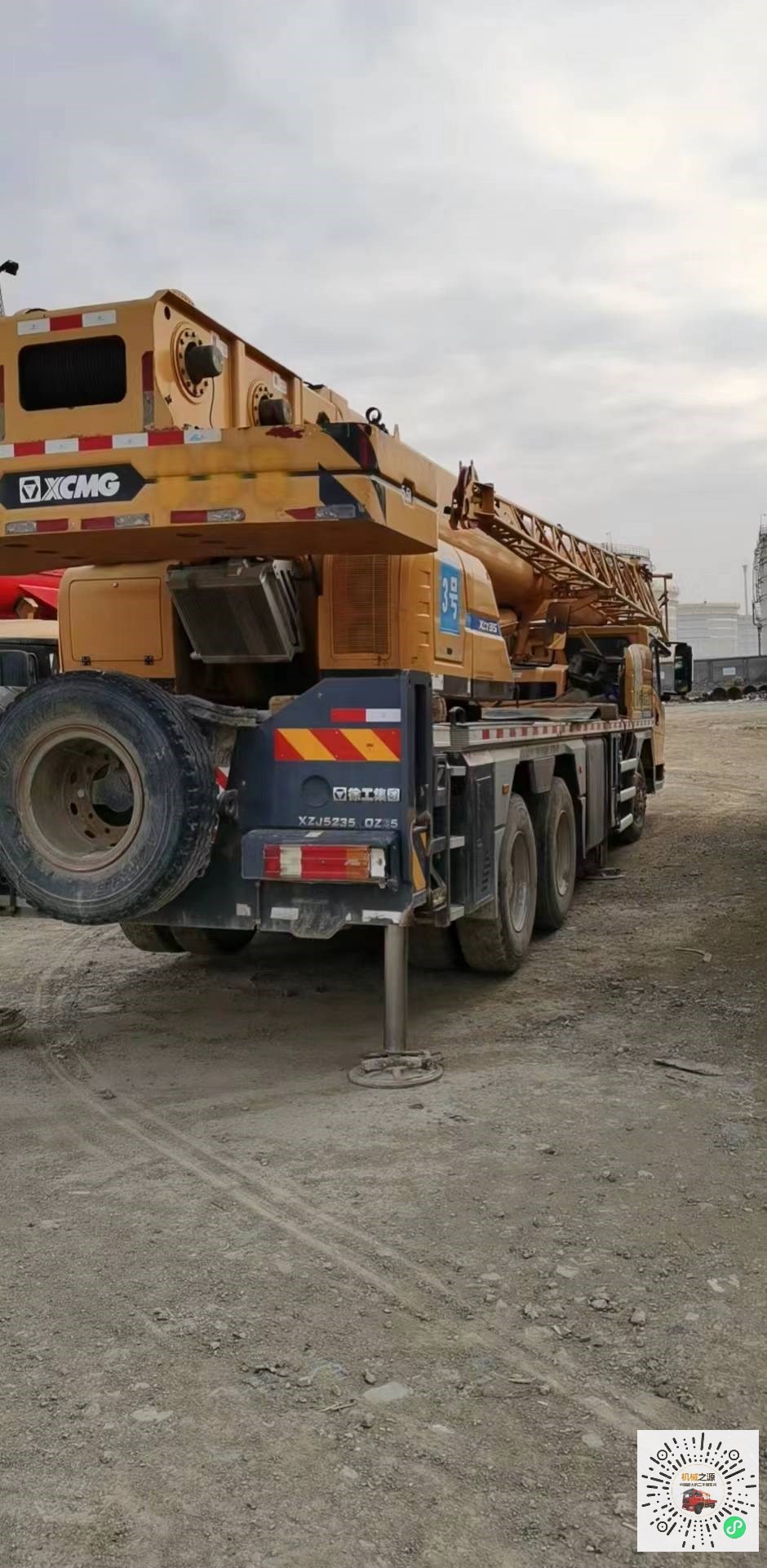 徐工吊车25吨最新款,与自然和谐共舞,内心宁静之旅