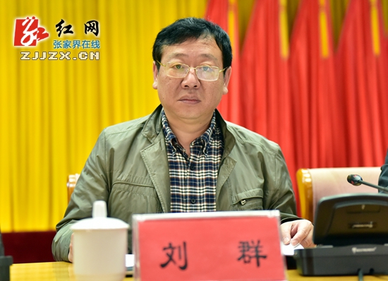 刘群最新动态,时代浪潮中的璀璨新星